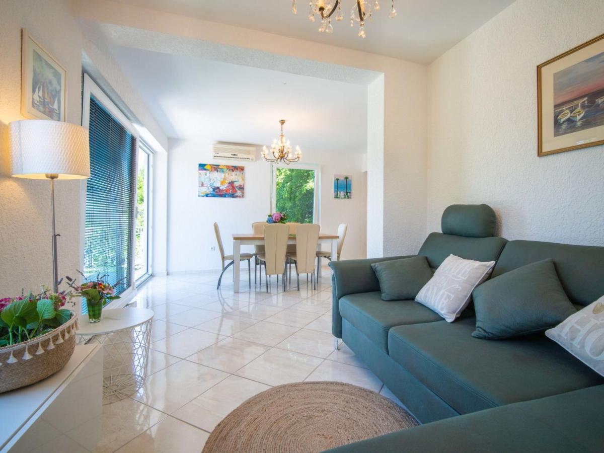Holiday Home Vesna By Interhome Njivice Dış mekan fotoğraf